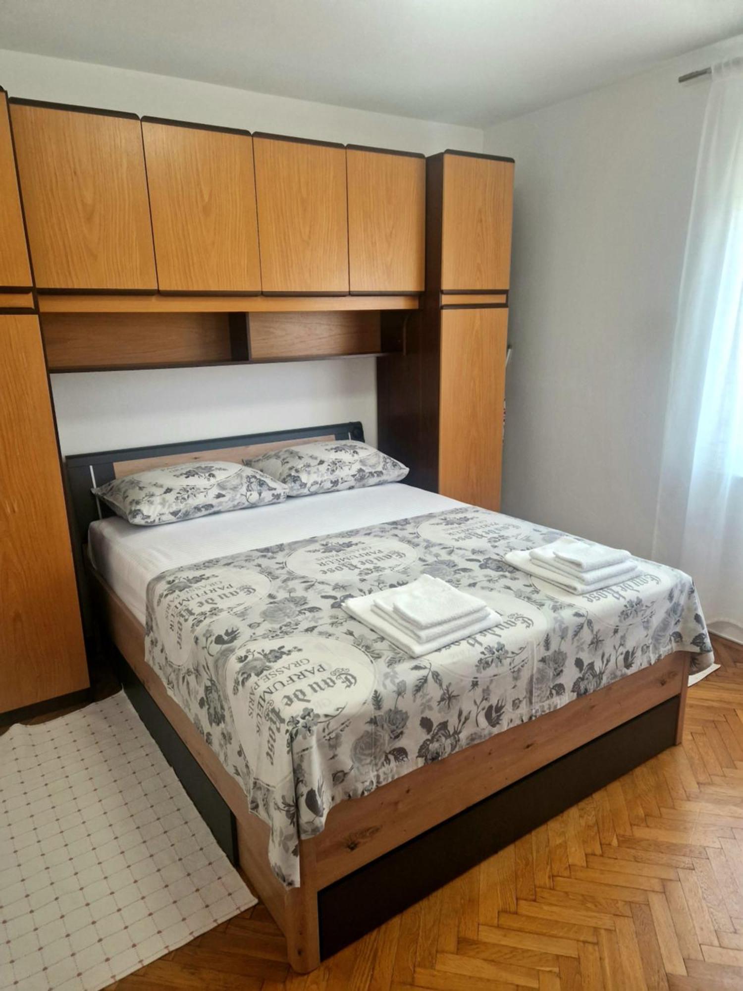 Apartment Marijanka Senj  Exteriör bild
